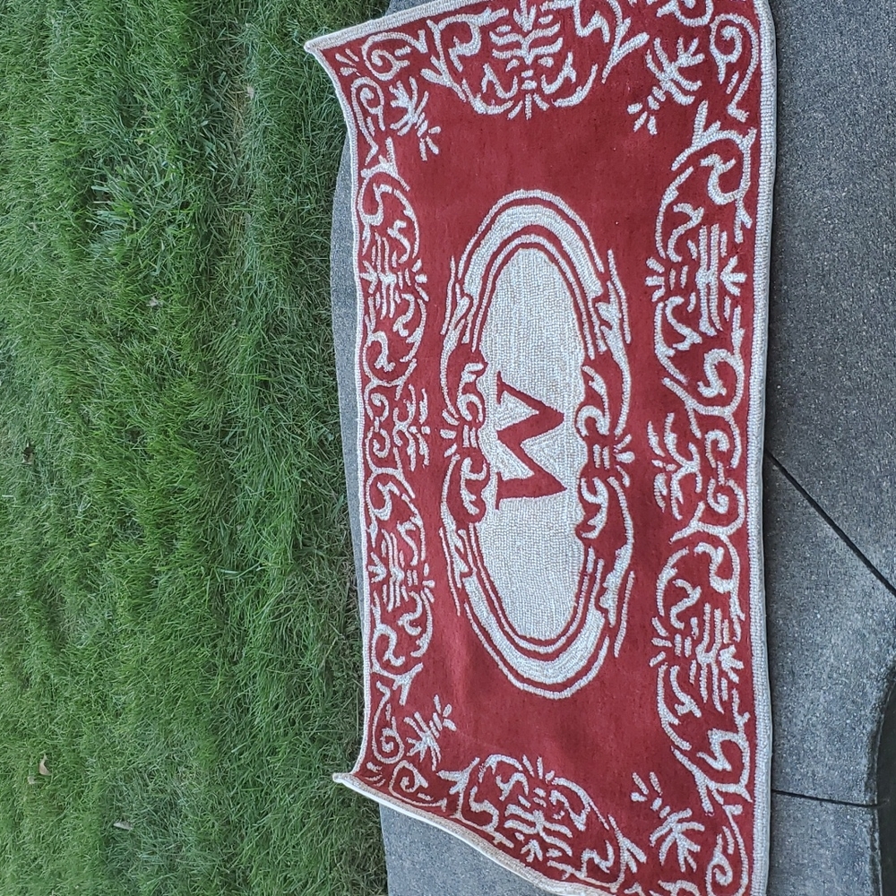 FRONTGATE Holiday Monogram "W" Doormat/Rug